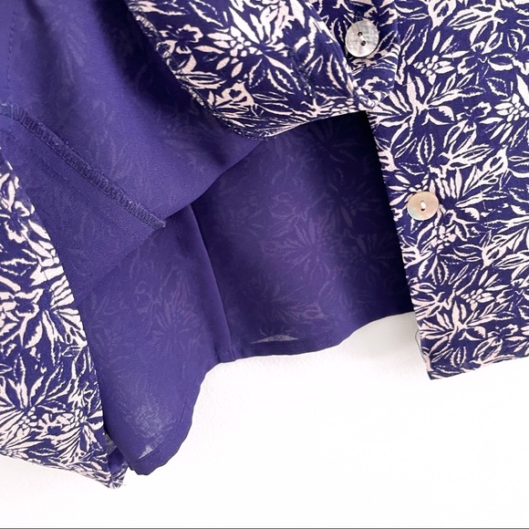 Elegant Floral Silk Button Down Shirt Blouse, 3/4 Sleeve, Office or Event Wear - Picture 4 of 8